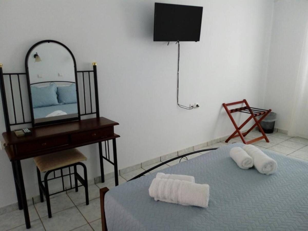 Horizon Blue Hotel Kini Ngoại thất bức ảnh